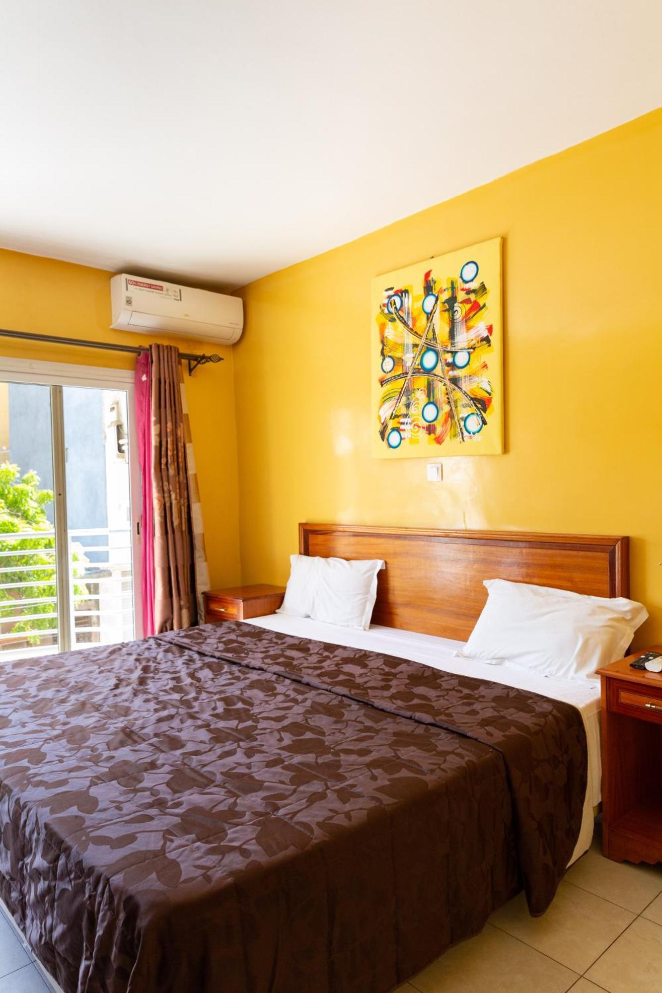 Residence De La Porte Du Millenaire 다카르 외부 사진