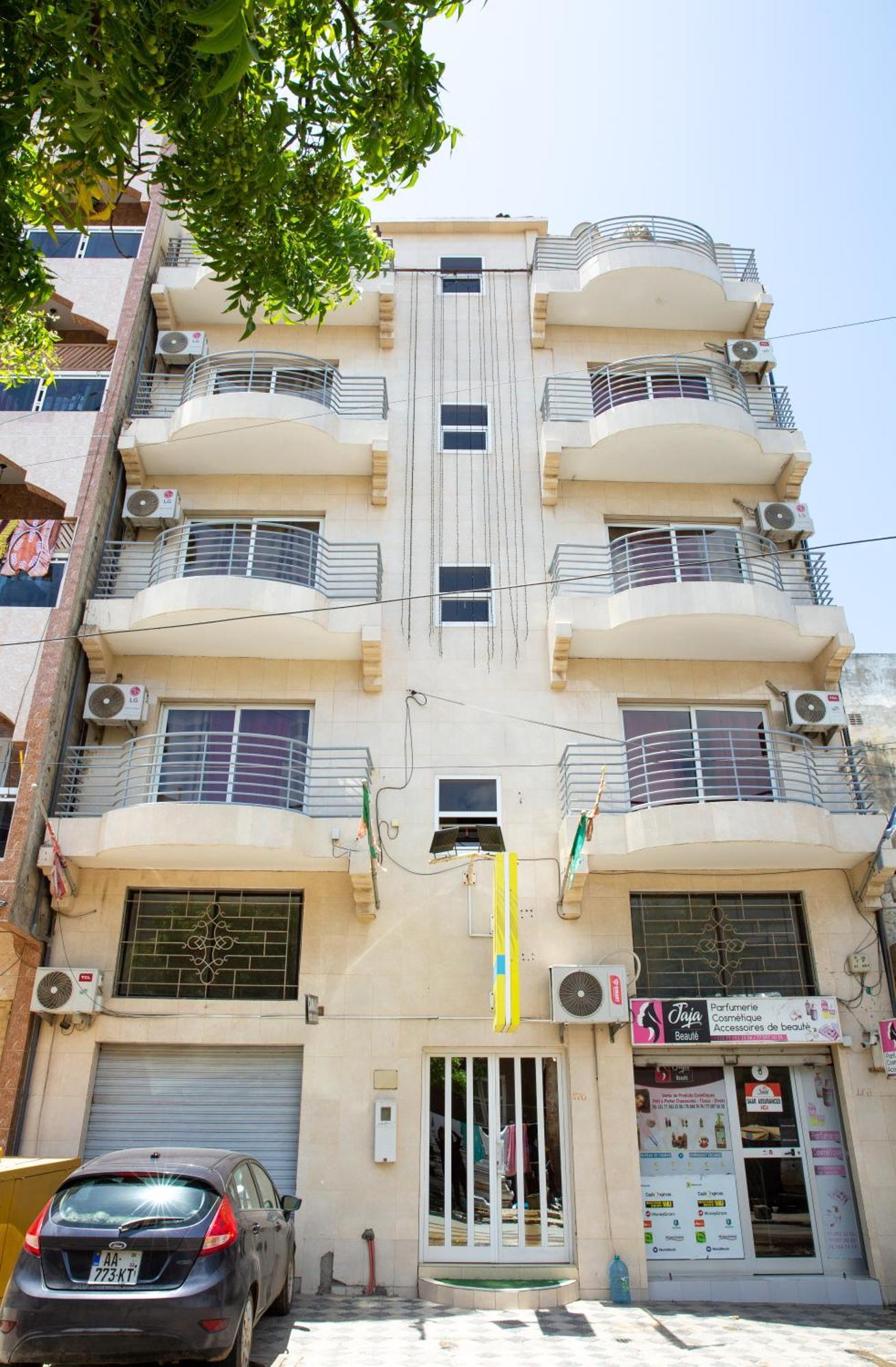 Residence De La Porte Du Millenaire 다카르 외부 사진