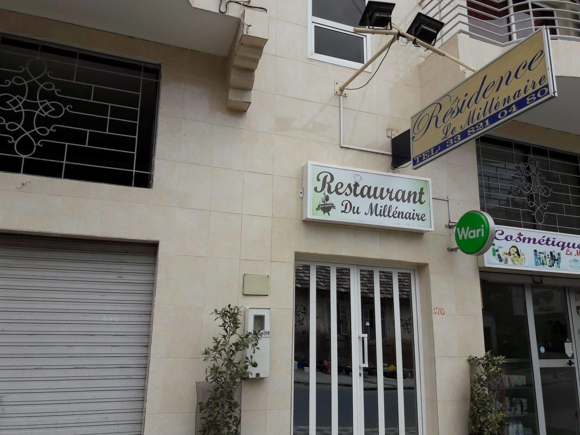 Residence De La Porte Du Millenaire 다카르 외부 사진