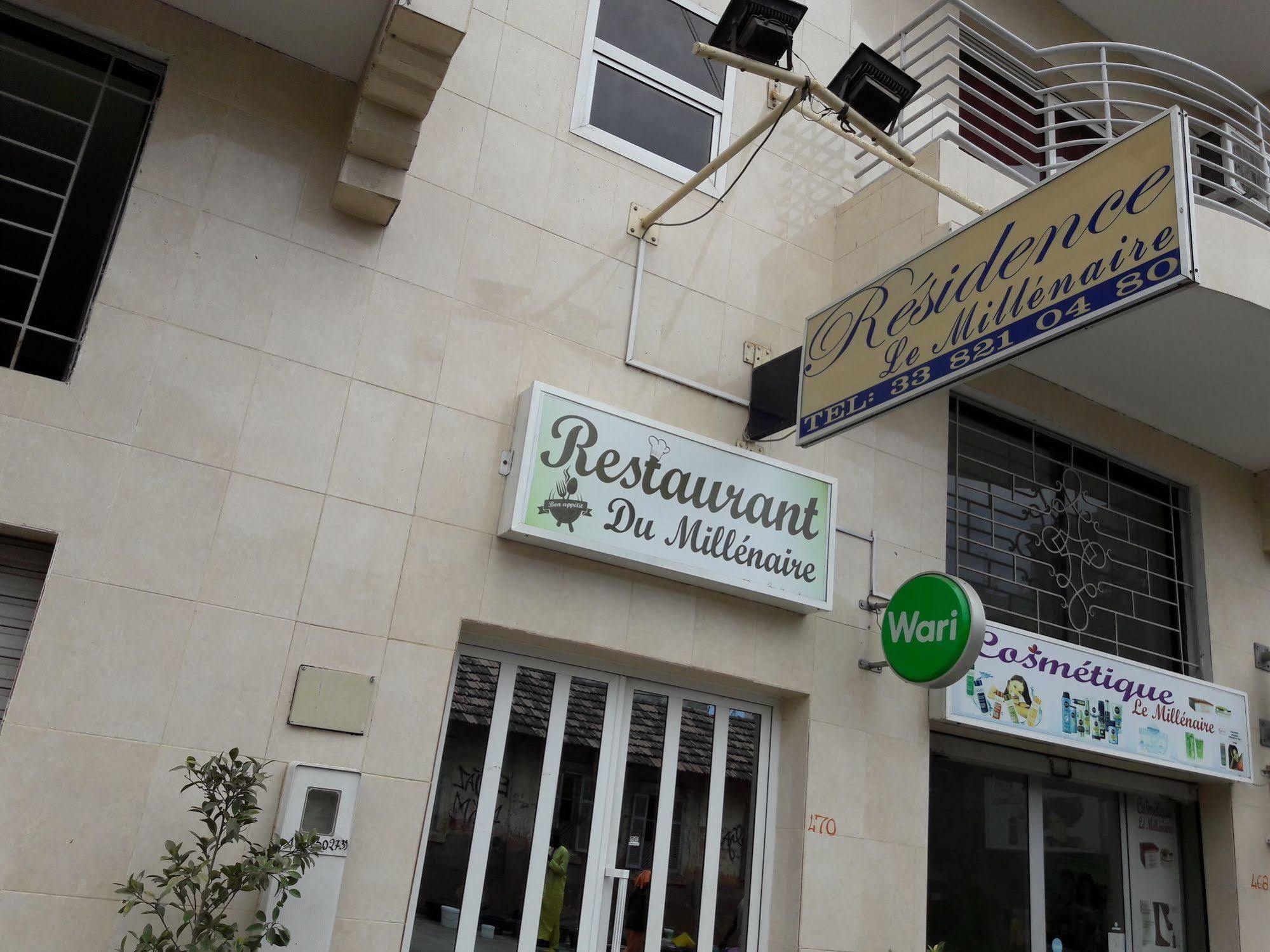 Residence De La Porte Du Millenaire 다카르 외부 사진